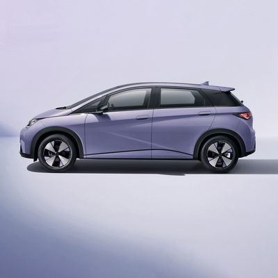 2023 en existencia automóviles rentables EV del sedán los 405km del delfín de BYD para la familia