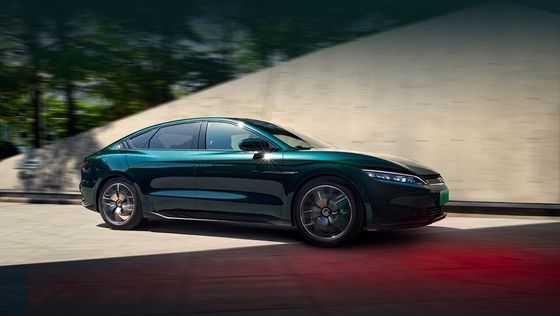 Coche eléctrico del funcionamiento de la edición limitada del tracción cuatro ruedas BYD Han EV 2023 los 610KM