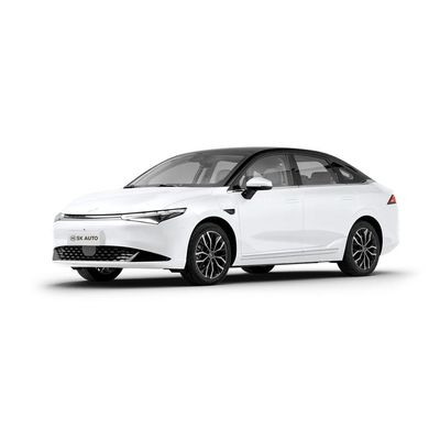 En existencia automóvil a estrenar de los vehículos 5-Seat de la energía de Xiaopeng P5 los 0km del coche de Ev para las familias