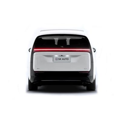 Deluxe 7 asientos Empresarial Mpv Largo alcance Dual motor 4wd Vehículo eléctrico puro Lixiang Mega Range 710km