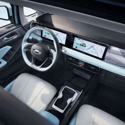 La puerta 5 5 Seat del coche eléctrico los 550km de la geometría E SUV de Geely eléctrico para las familias viaja