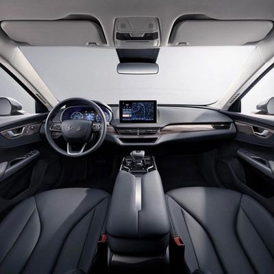 Sedán de alta velocidad de Hongqi New Energy 5 Seater de HongQi EQM5 EV del coche medio eléctrico puro del coche los 431km