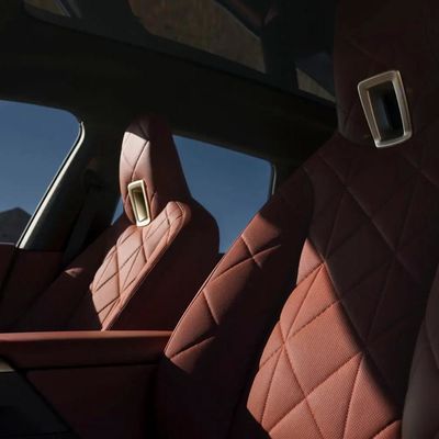 El 2023 BMW ix M60 xdrive40 xdrive50 SUV de lujo eléctrico tiene un alcance de 665 km
