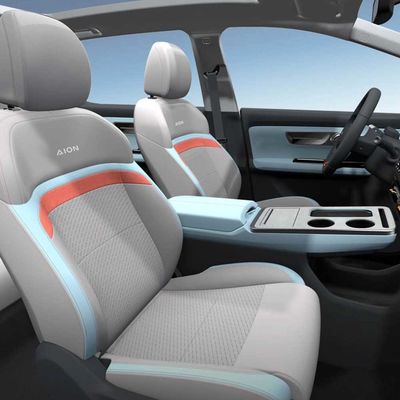 AION Y más 5 la carga rápida completamente eléctrica de SUV 0.8h de los vehículos de New Energy de los asientos