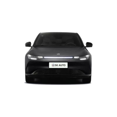 La velocidad eléctrica de la impulsión de la rueda del sedán dos de Leapmotor C01 los 500KM para las familias viaja