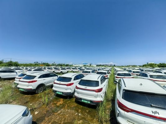 Range usado 400km 160kW SUV eléctrico Weltmeister coche de segunda mano en buen estado Bajo kilometraje Negro