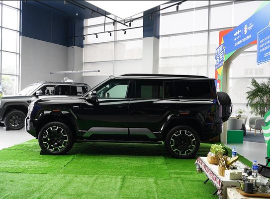 Capacidad de asientos para 7/6 y cuatro ruedas motrices BYD Hybrid Electric Vehicle Leopard 8 SUV de lujo