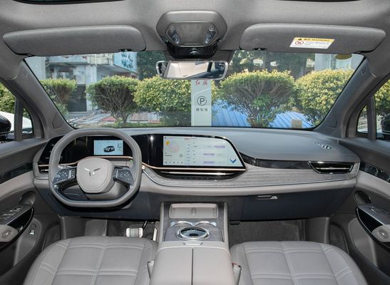 202/253 KW Motor Hongqi Limousine Coche eléctrico con velocidad máxima de 200 Km/h y longitud de 4925 mm