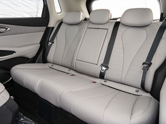 Display de pantalla táctil Características interiores 2025 Modelo BYD EV Coche con techo solar y batería de 60.9kWh Energía de carga rápida Vehículo eléctrico en venta