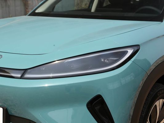 Display de pantalla táctil Características interiores 2025 Modelo BYD EV Coche con techo solar y batería de 60.9kWh Energía de carga rápida Vehículo eléctrico en venta