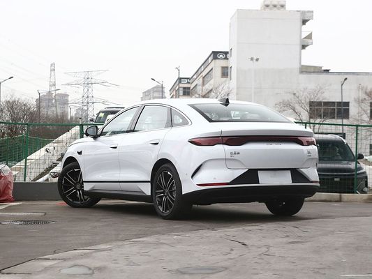 2025 BYD Coche eléctrico Qin L EV Multi-link Suspensión independiente Carga rápida Nuevo modelo de venta caliente con techo solar