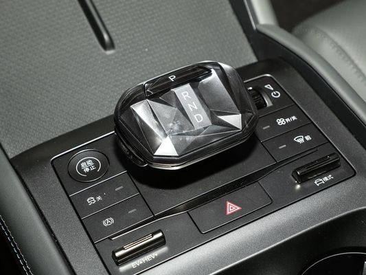 Rango eléctrico puro de 545Km y accionamiento trasero para conducir BYD EV Car 2025 Nuevo modelo de EV de carga rápida para la familia
