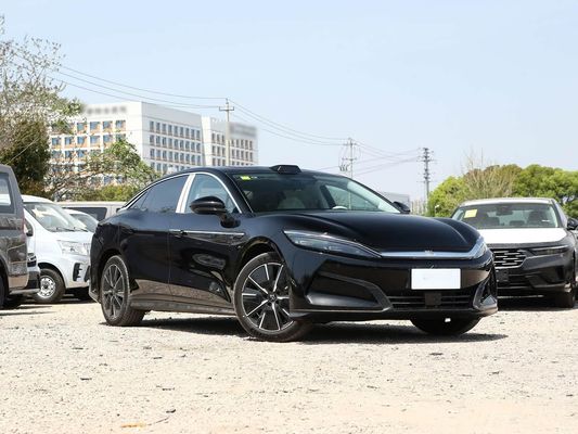 Modelo de vehículo 601km Rango de 83.2kWh Capacidad de la batería AWD Carga rápida Techo solar Alta tensión Confortable para la familia