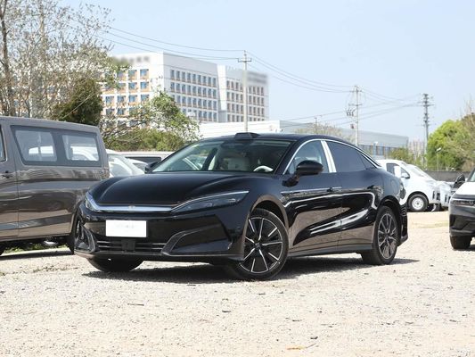Modelo de vehículo 601km Rango de 83.2kWh Capacidad de la batería AWD Carga rápida Techo solar Alta tensión Confortable para la familia
