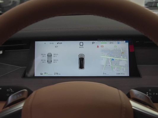 Modelo de vehículo 601km Rango de 83.2kWh Capacidad de la batería AWD Carga rápida Techo solar Alta tensión Confortable para la familia