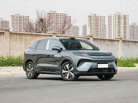 Nuevo vehículo eléctrico de venta caliente BYD 2025 modelo 100.5 KWh capacidad de batería y carga rápida 0.1 hora 670KM largo alcance 500kW de potencia coche eléctrico gran espacio para la familia 7 asientos