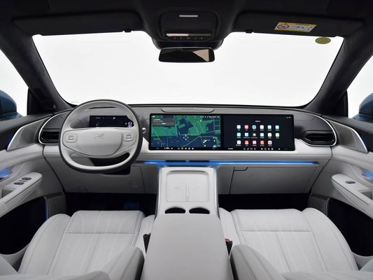2025 Xpeng G9 SUV totalmente eléctrico 93.1kWh Capacidad de batería 423kW Máxima potencia del motor 680km Largo alcance y carga rápida con techo solar