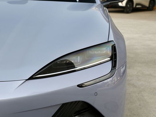 2025 BYD Vehículo eléctrico sello EV Smart Modelo 650KM Largo alcance 80.64kWh Batería de carga rápida Venta caliente con techo solar