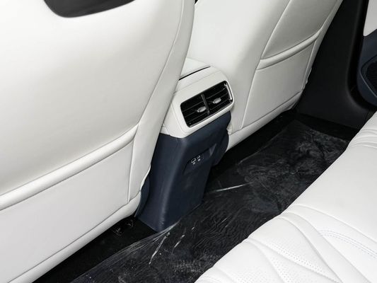 2025 BYD Sello del vehículo eléctrico 06GT Tiempo de carga rápida de 0.33 Hrs y rendimiento Largo alcance 550KM Batería grande con techo solar para la familia