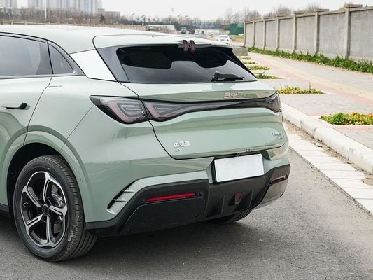 2025 BYD Sello del vehículo eléctrico 06GT Tiempo de carga rápida de 0.33 Hrs y rendimiento Largo alcance 550KM Batería grande con techo solar para la familia