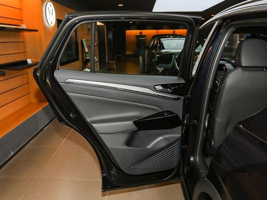 2025 VW Vehículo eléctrico ID.4 Carro de carga rápida Largo alcance 601km 80.4kWh Batería Venta caliente Nuevo modelo Buen rendimiento con techo solar