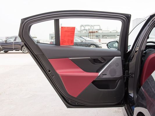 2025 BMW I5 Coches eléctricos de lujo Buen rendimiento xDrive Largo alcance 651KM EV de carga rápida Nuevo modelo de sedán con techo solar BMW Serie 5