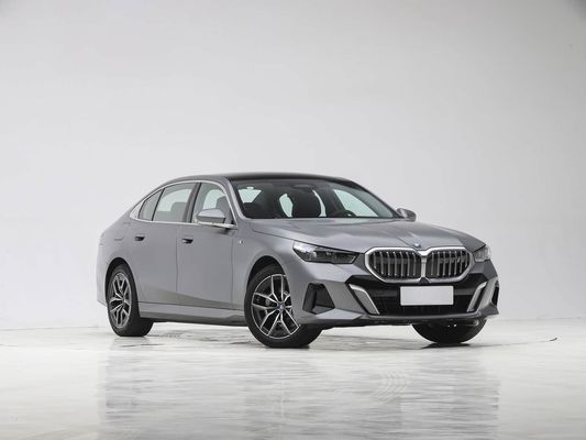 Nuevo modelo BMW I5 eDrive 2025 Venta caliente Vehículo eléctrico Largo alcance Más de 700KM EV Limousine de carga rápida Limousine con techo solar Gran espacio